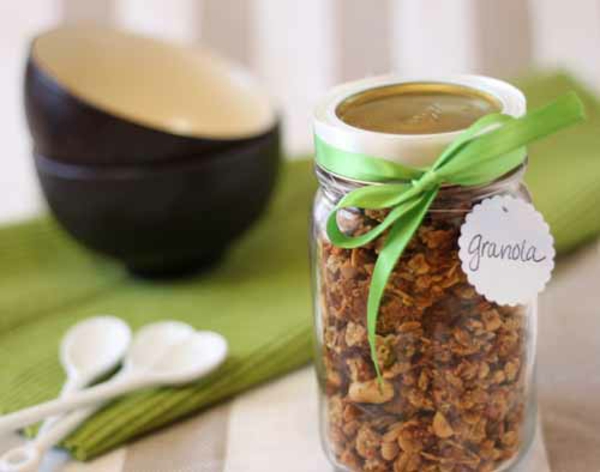 Chocolate-Peanut Butter Granola Recipe