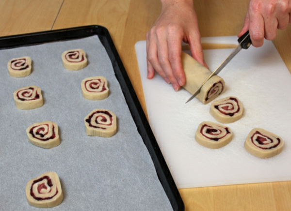 cranberry-pinwheel-cookies-recipe-15.jpg