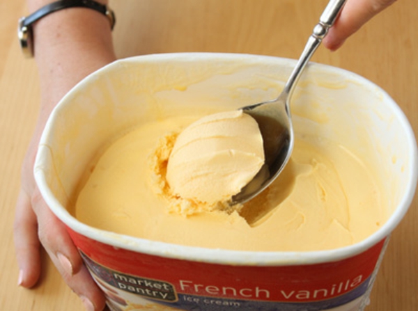 peanut-butter-ice-cream-pops-5.jpg