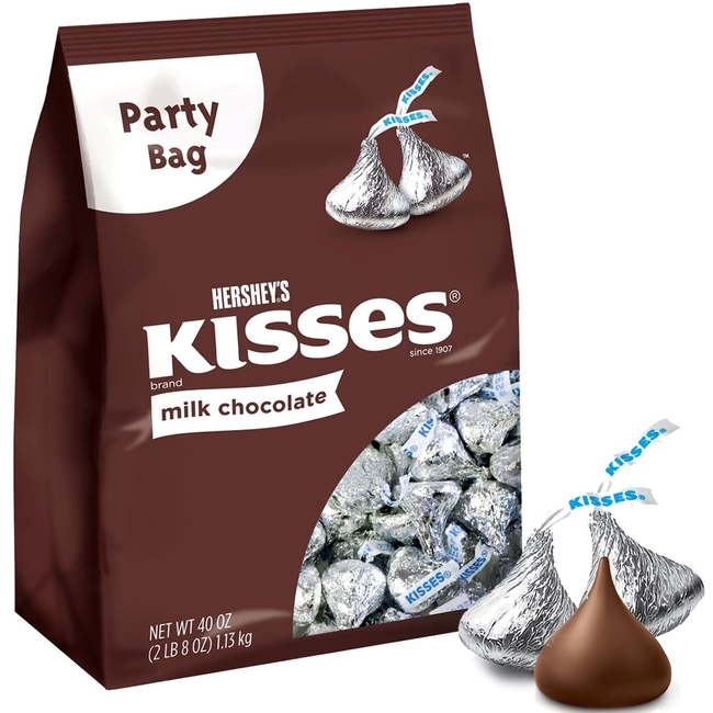Silver Milk Chocolate Hershey's Kisses - 220-Pc. Bag ...