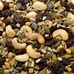 Wholesale Raisin Nut Mix - 25 LB Case