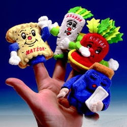 The 4 Questions Finger Puppets